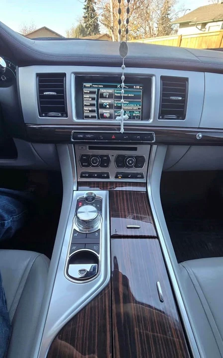 2013 Jaguar X250 XF - Image 10 of 10