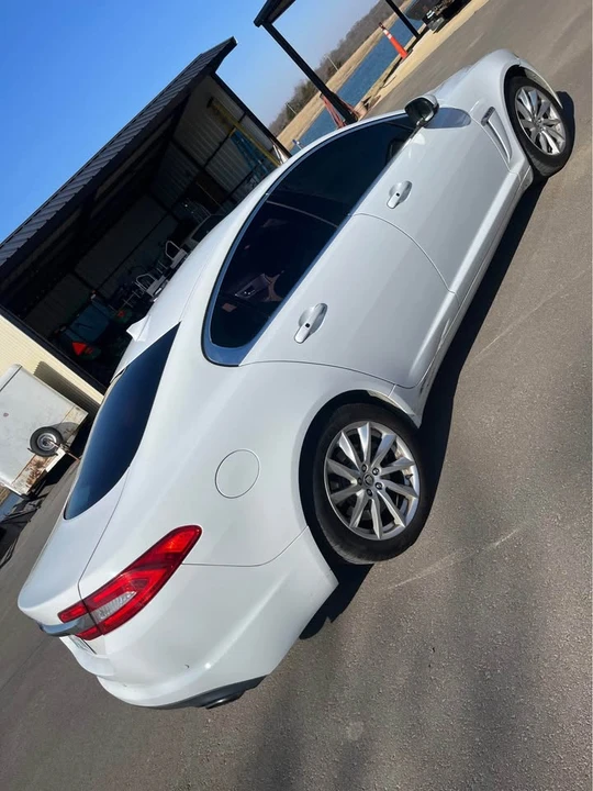 2013 Jaguar X250 XF - Image 2 of 5