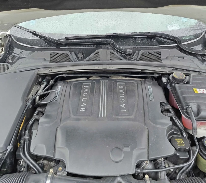 2013 Jaguar X250 XFR - Image 3 of 6