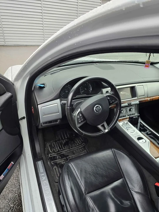2013 Jaguar X250 XFR - Image 4 of 6
