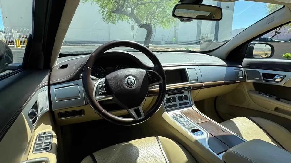 2013 Jaguar X250 XF - Image 6 of 8