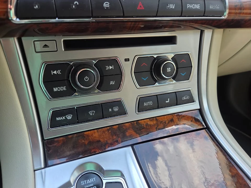 2013 Jaguar X250 XFR - Image 15 of 20