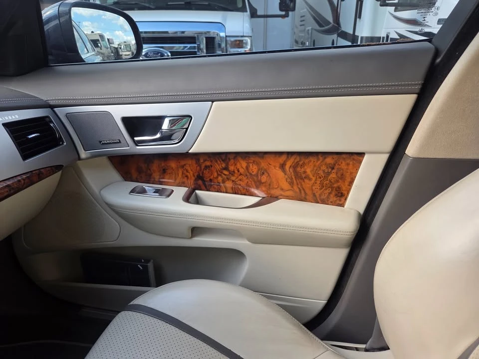 2013 Jaguar X250 XFR - Image 19 of 20