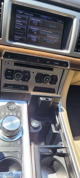 2013 Jaguar X250 XF - Image 8 of 17