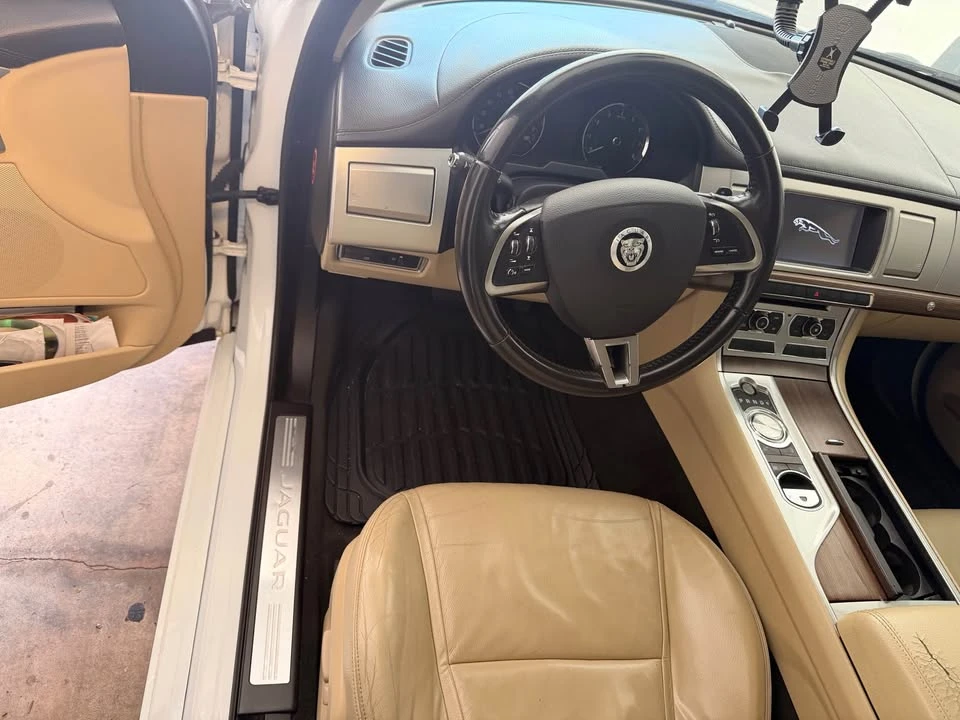 2013 Jaguar X250 XF - Image 6 of 9