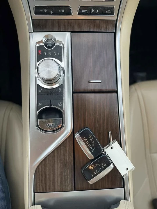 2013 Jaguar X250 XF - Image 16 of 17