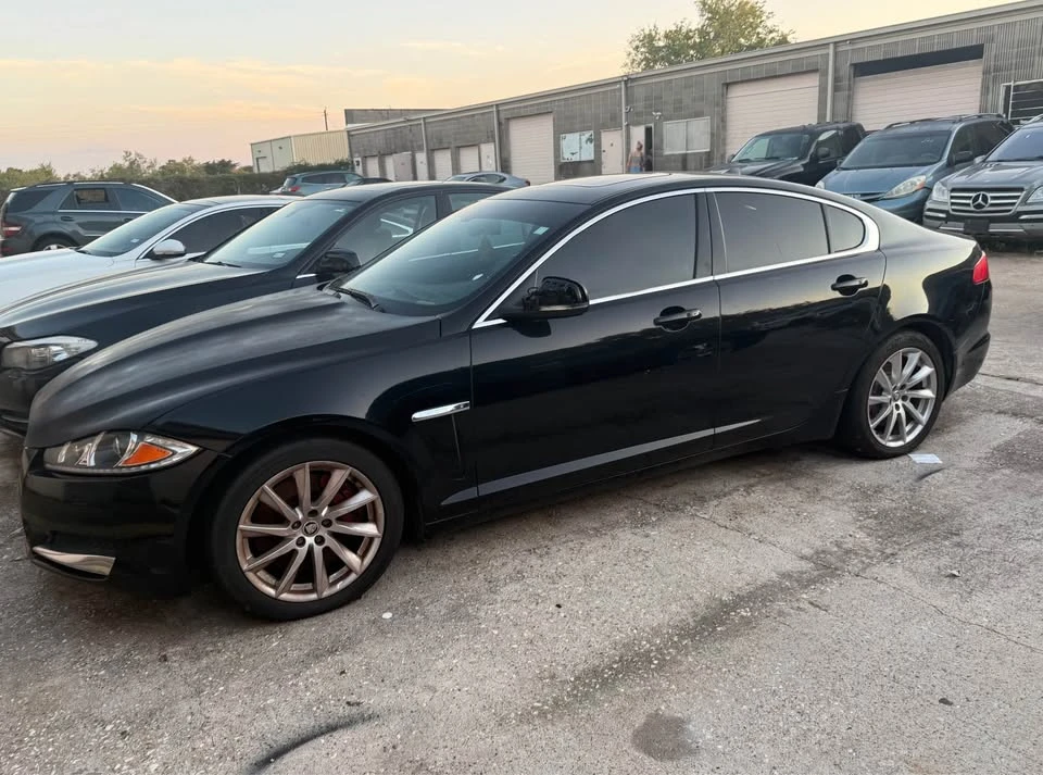 2013 Jaguar X250 XF - Image 2 of 10