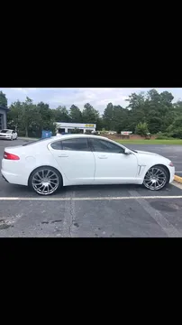 2013 Jaguar XF Premium Luxury Sedan 4D