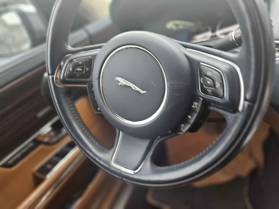 2013 Jaguar X351 XJ - Image 10 of 10