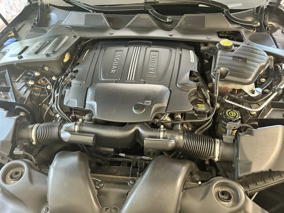 2013 Jaguar X351 XJ - Image 10 of 18