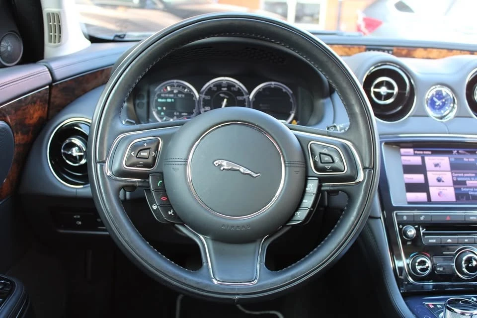 2013 Jaguar X351 XJ - Image 15 of 20