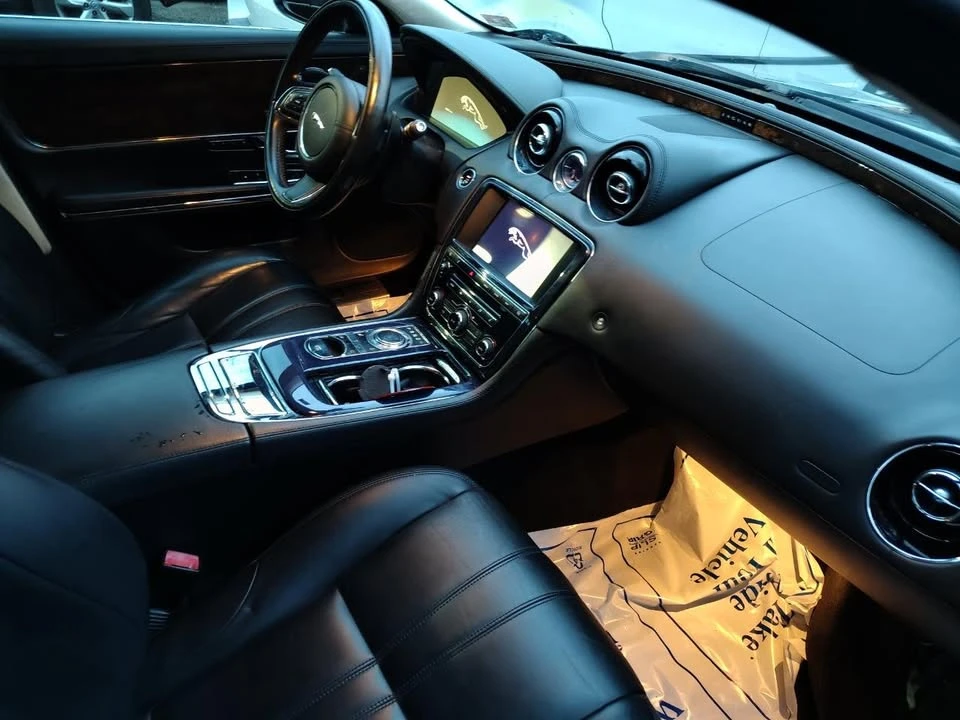 2013 Jaguar X351 XJ - Image 6 of 20