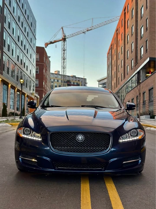 2013 Jaguar X351 XJ - Image 11 of 18