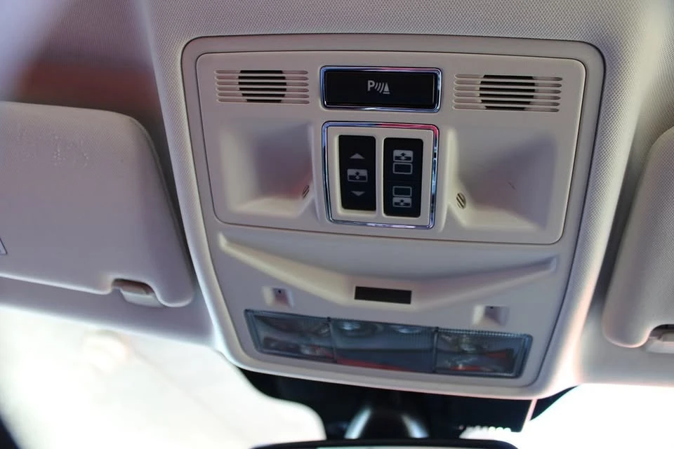 2013 Jaguar X351 XJ - Image 19 of 20