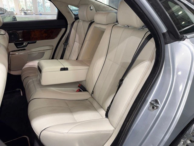 2013 Jaguar X351 XJ - Image 10 of 20
