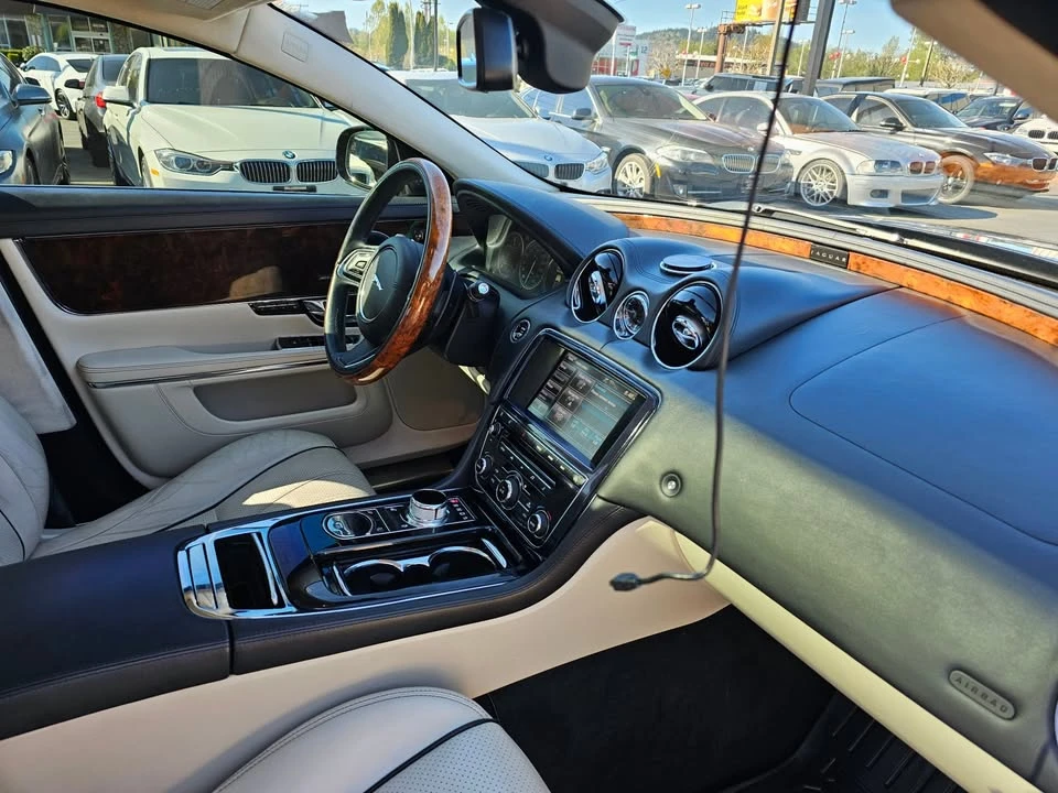 2013 Jaguar X351 XJ - Image 12 of 20