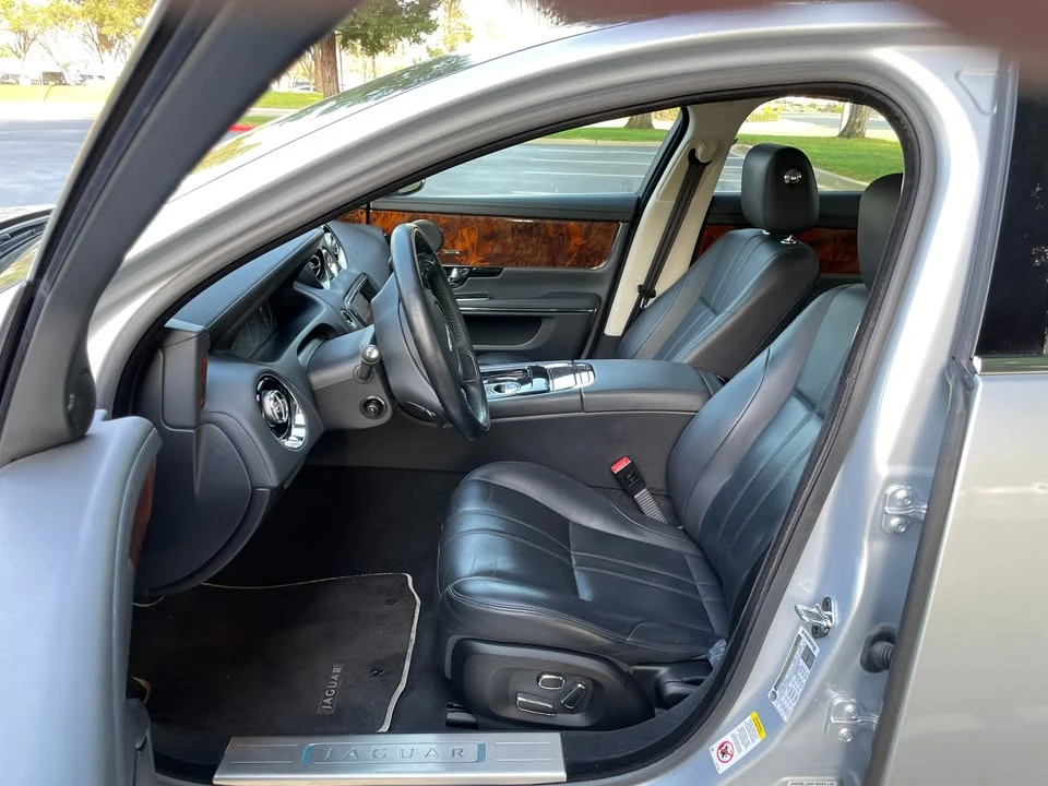 2013 Jaguar X351 XJ - Image 17 of 18