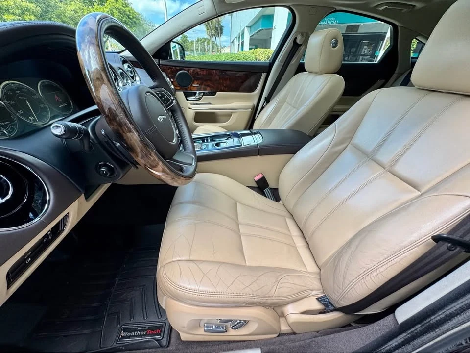 2013 Jaguar X351 XJ - Image 9 of 17
