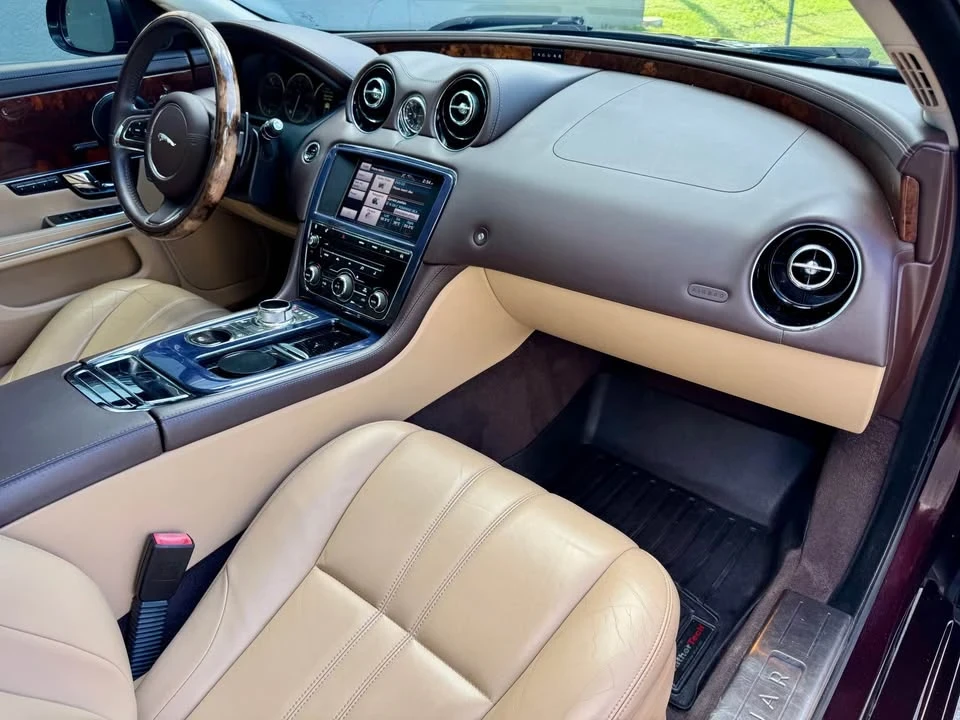 2013 Jaguar X351 XJ - Image 16 of 19