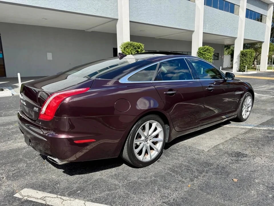 2013 Jaguar X351 XJ - Image 5 of 17