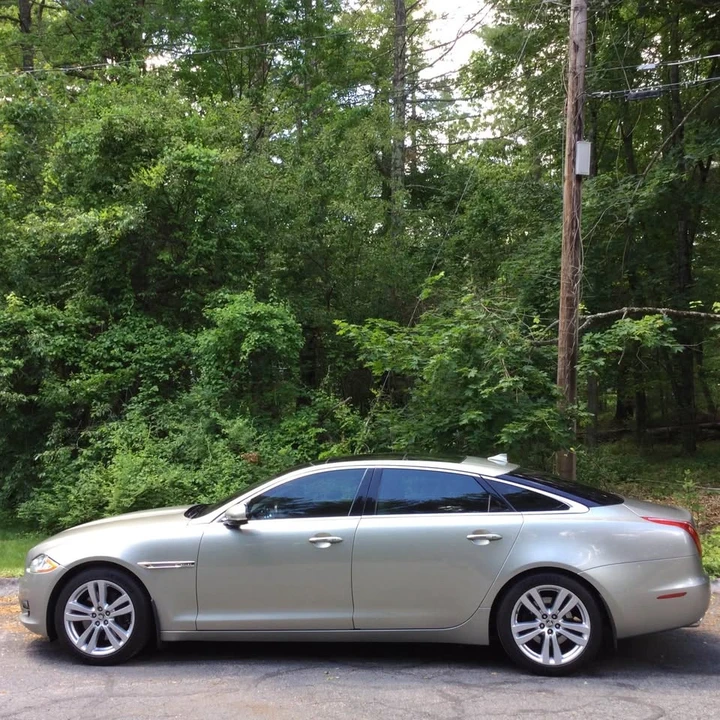 2013 Jaguar X351 XJ - Image 2 of 10