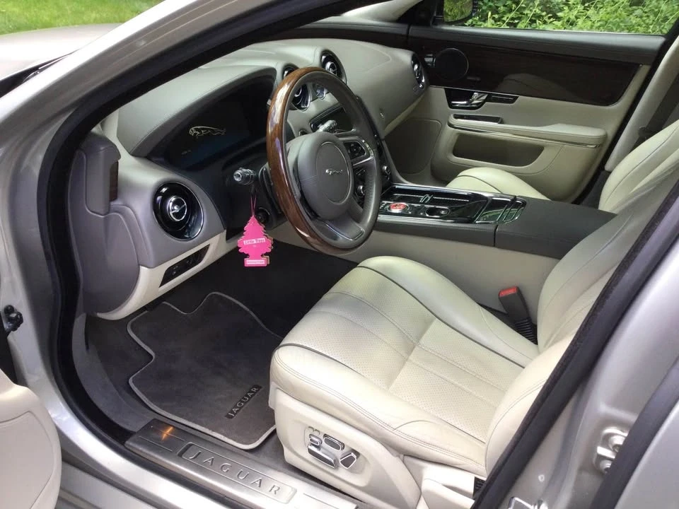2013 Jaguar X351 XJ - Image 6 of 10