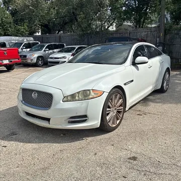 2013 Jaguar XJ Sedan