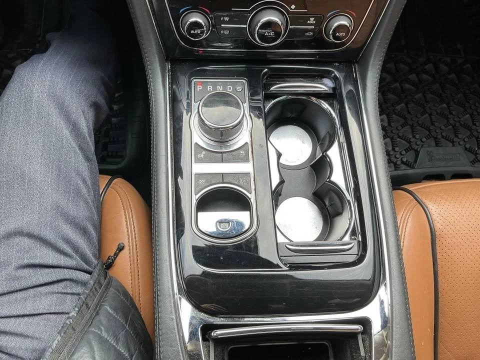 2013 Jaguar X351 XJ - Image 20 of 20