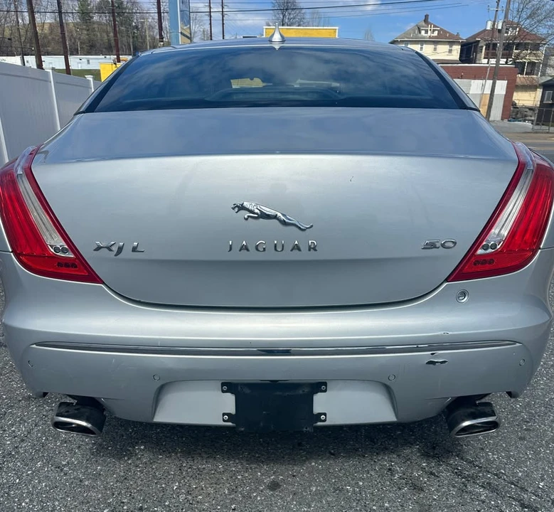 2013 Jaguar X351 XJ - Image 4 of 15