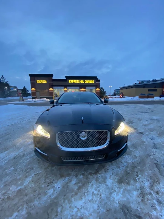 2013 Jaguar X351 XJ - Image 2 of 10