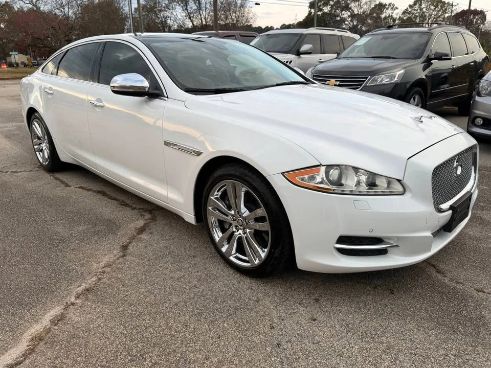 2013 Jaguar X351 XJ - Image 3 of 19