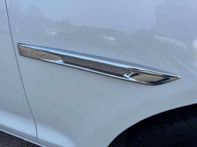 2013 Jaguar X351 XJ - Image 16 of 19