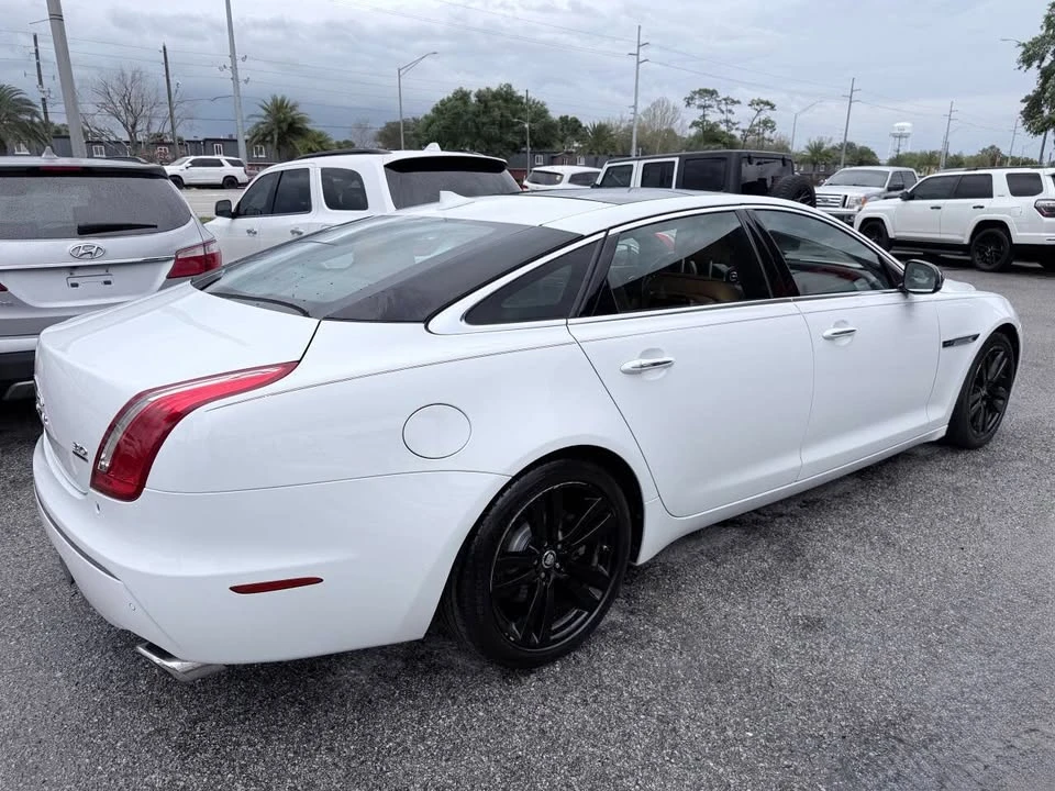 2013 Jaguar X351 XJ - Image 5 of 18