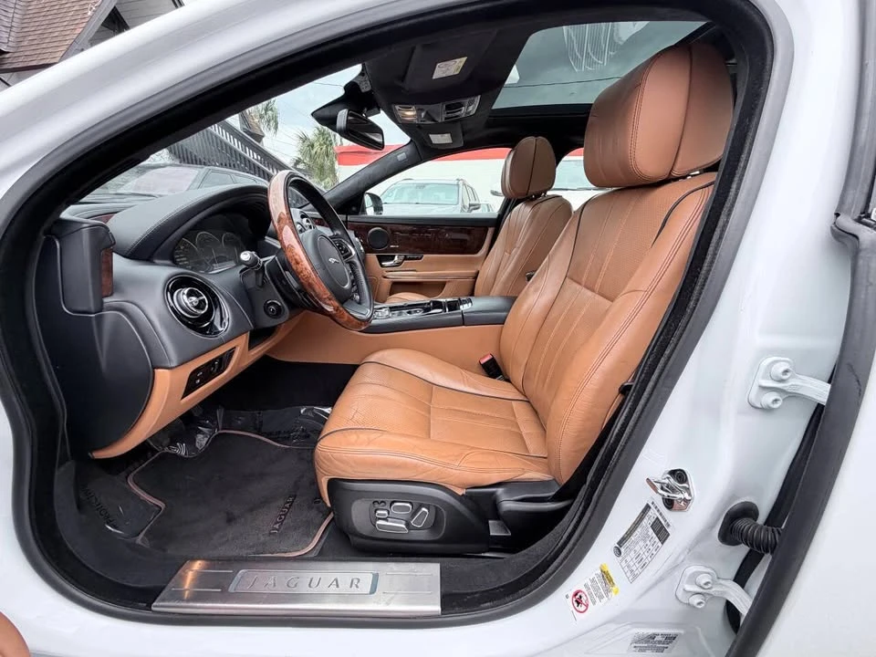 2013 Jaguar X351 XJ - Image 9 of 18