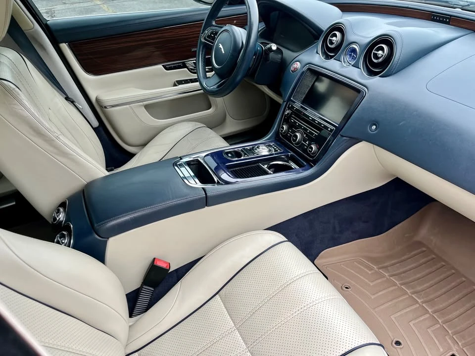 2013 Jaguar X351 XJ - Image 9 of 20