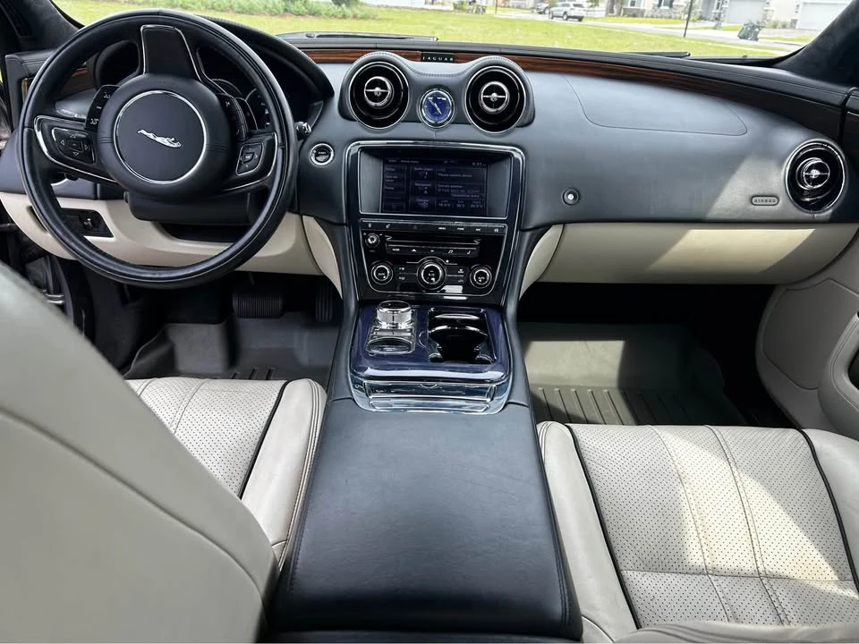 2013 Jaguar X351 XJ - Image 10 of 15