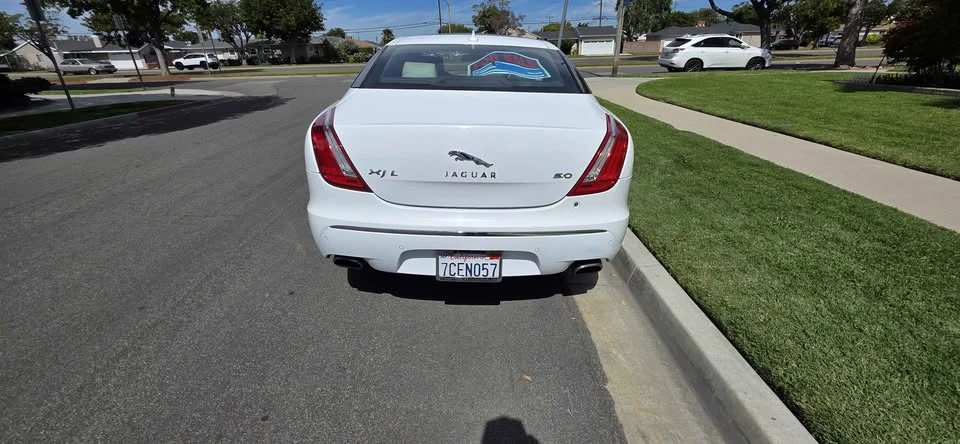 2013 Jaguar X351 XJ - Image 2 of 5