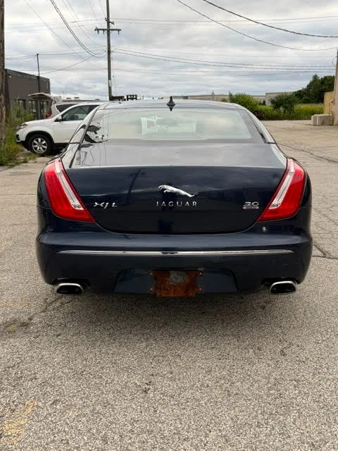 2013 Jaguar X351 XJ - Image 3 of 20