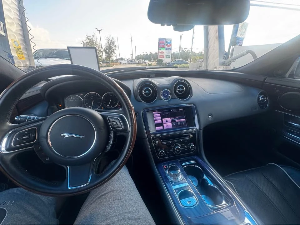 2013 Jaguar X351 XJ - Image 13 of 15
