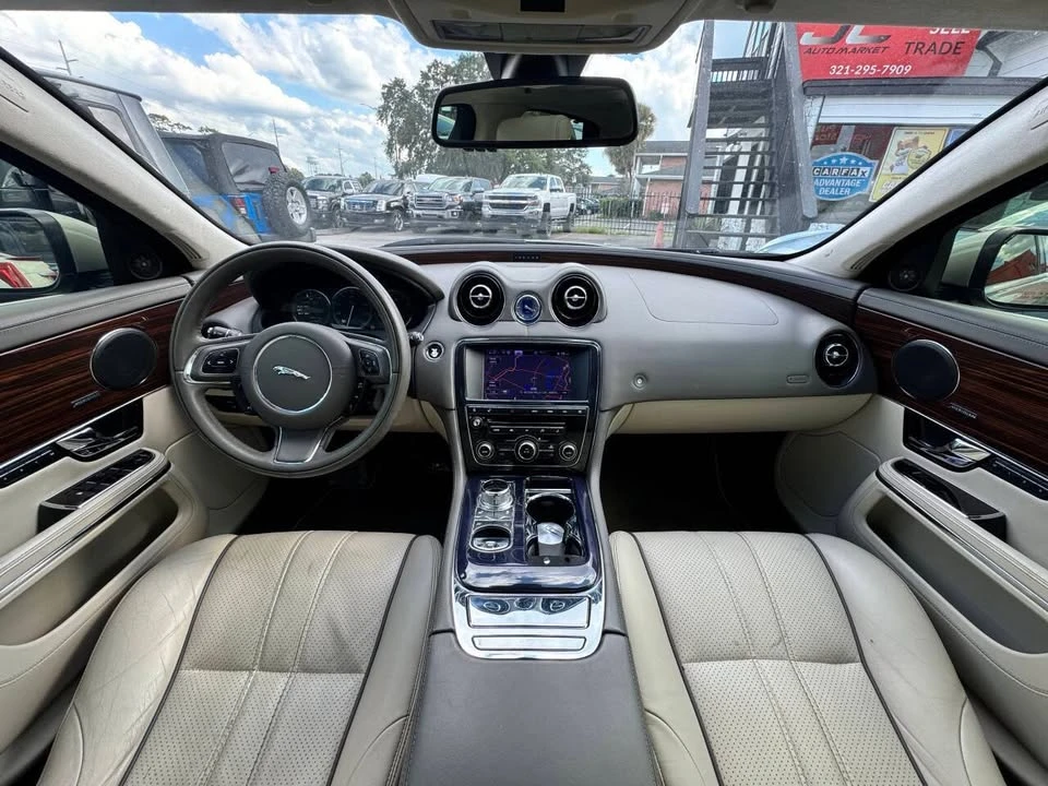 2013 Jaguar X351 XJ - Image 15 of 20