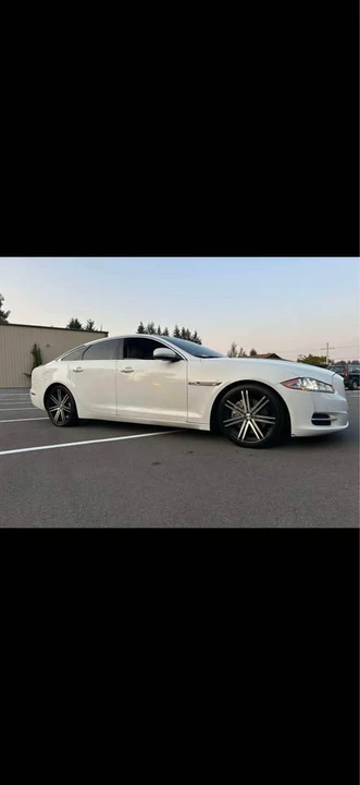 2013 Jaguar X351 XJ - Image 4 of 10
