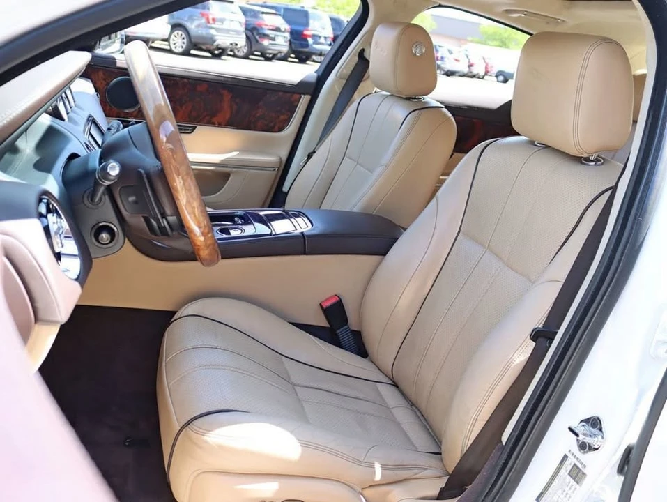 2013 Jaguar X351 XJ - Image 14 of 20
