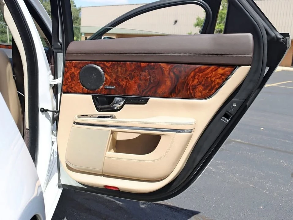2013 Jaguar X351 XJ - Image 11 of 20