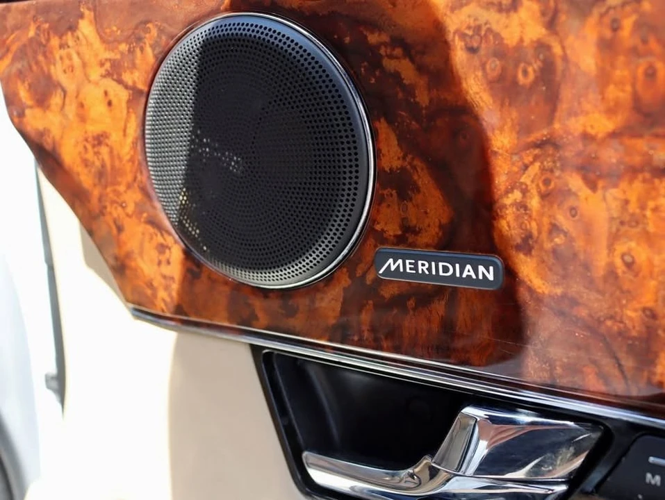 2013 Jaguar X351 XJ - Image 13 of 16