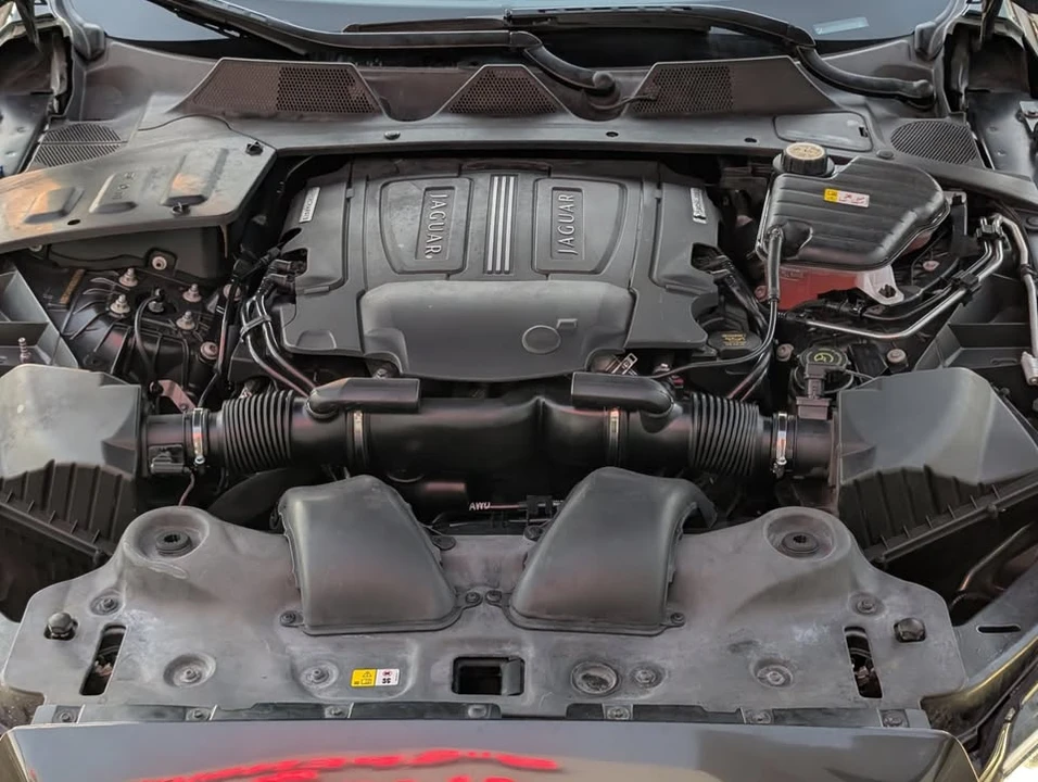 2013 Jaguar X351 XJ - Image 20 of 20