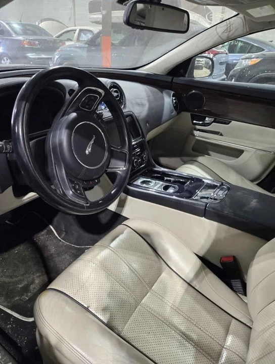 2013 Jaguar X351 XJ - Image 3 of 8