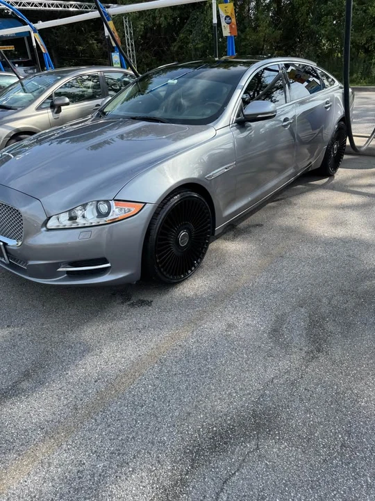 2013 Jaguar X351 XJ - Image 4 of 17