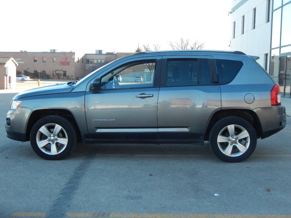 2013 Jeep Compass - Image 10 of 12