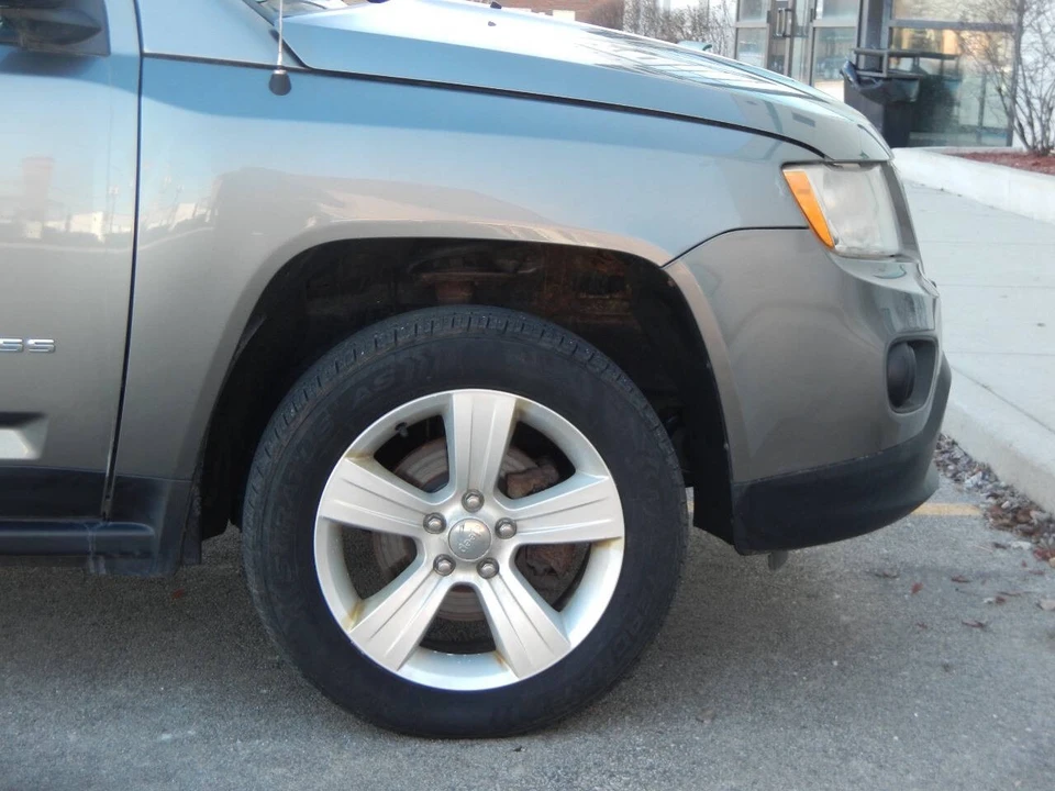 2013 Jeep Compass - Image 19 of 21