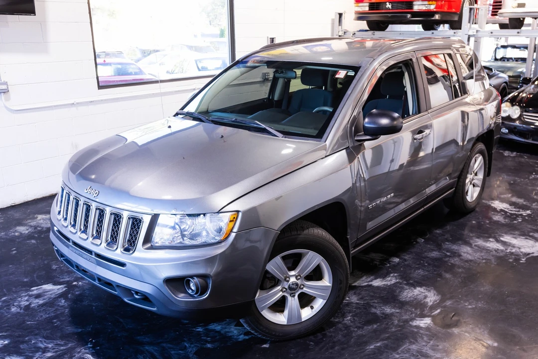2013 Jeep Compass - Image 2 of 12
